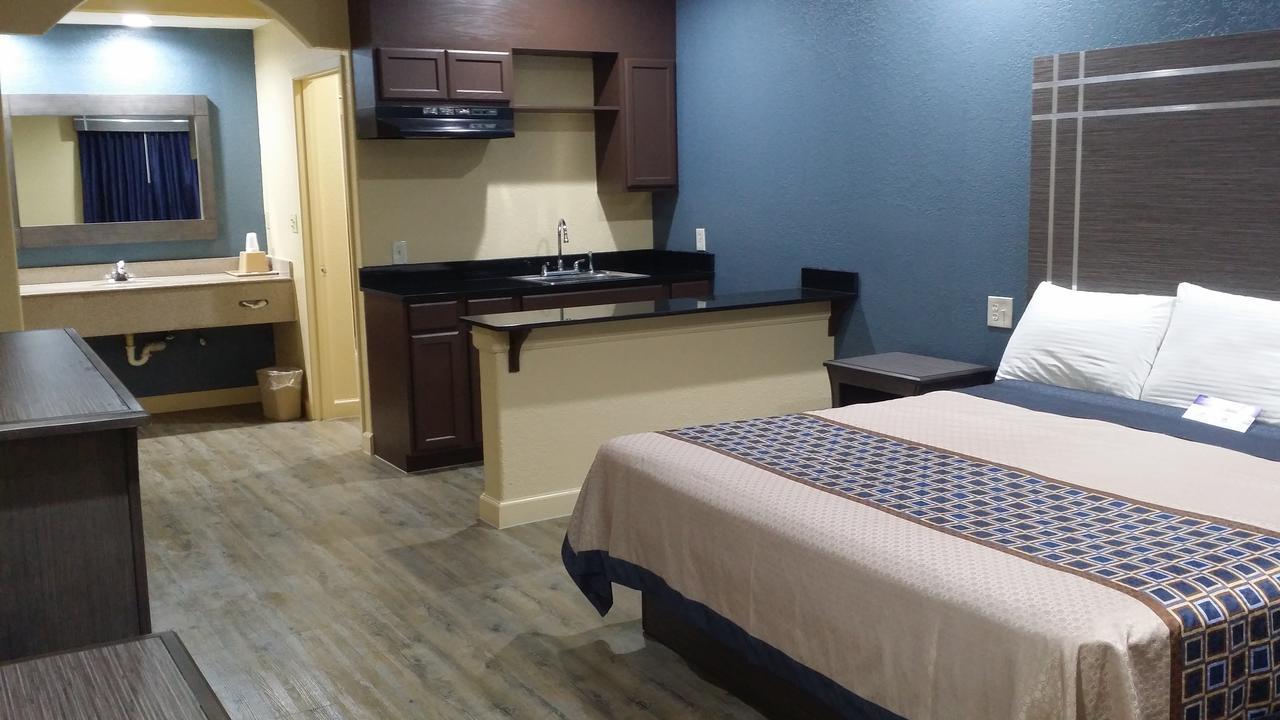 Americas Best Value Inn & Suites Northeast Houston Dış mekan fotoğraf