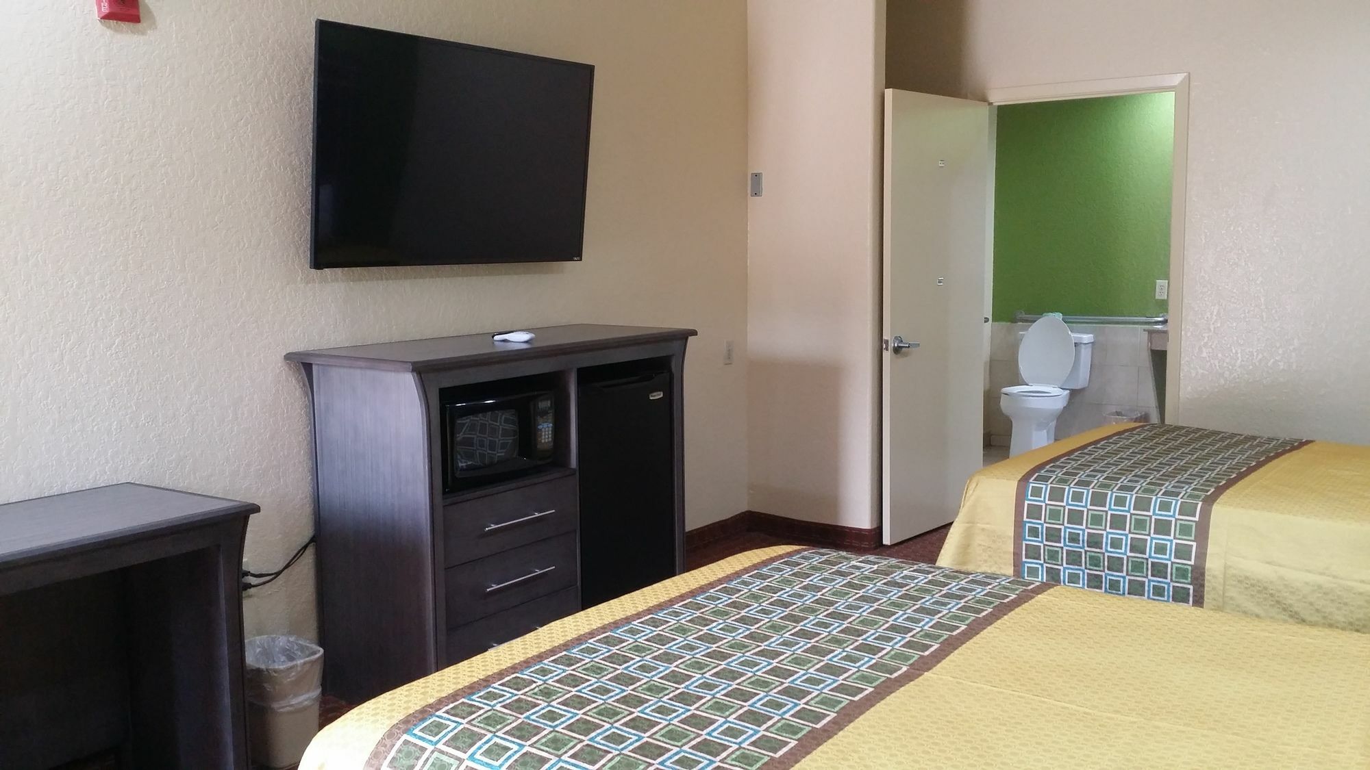 Americas Best Value Inn & Suites Northeast Houston Dış mekan fotoğraf