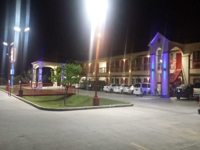 Americas Best Value Inn & Suites Northeast Houston Dış mekan fotoğraf